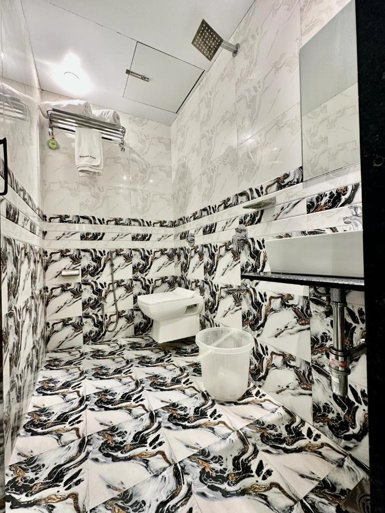 Hotel Bkc Prime - Near Us Consulate Мумбаи Экстерьер фото