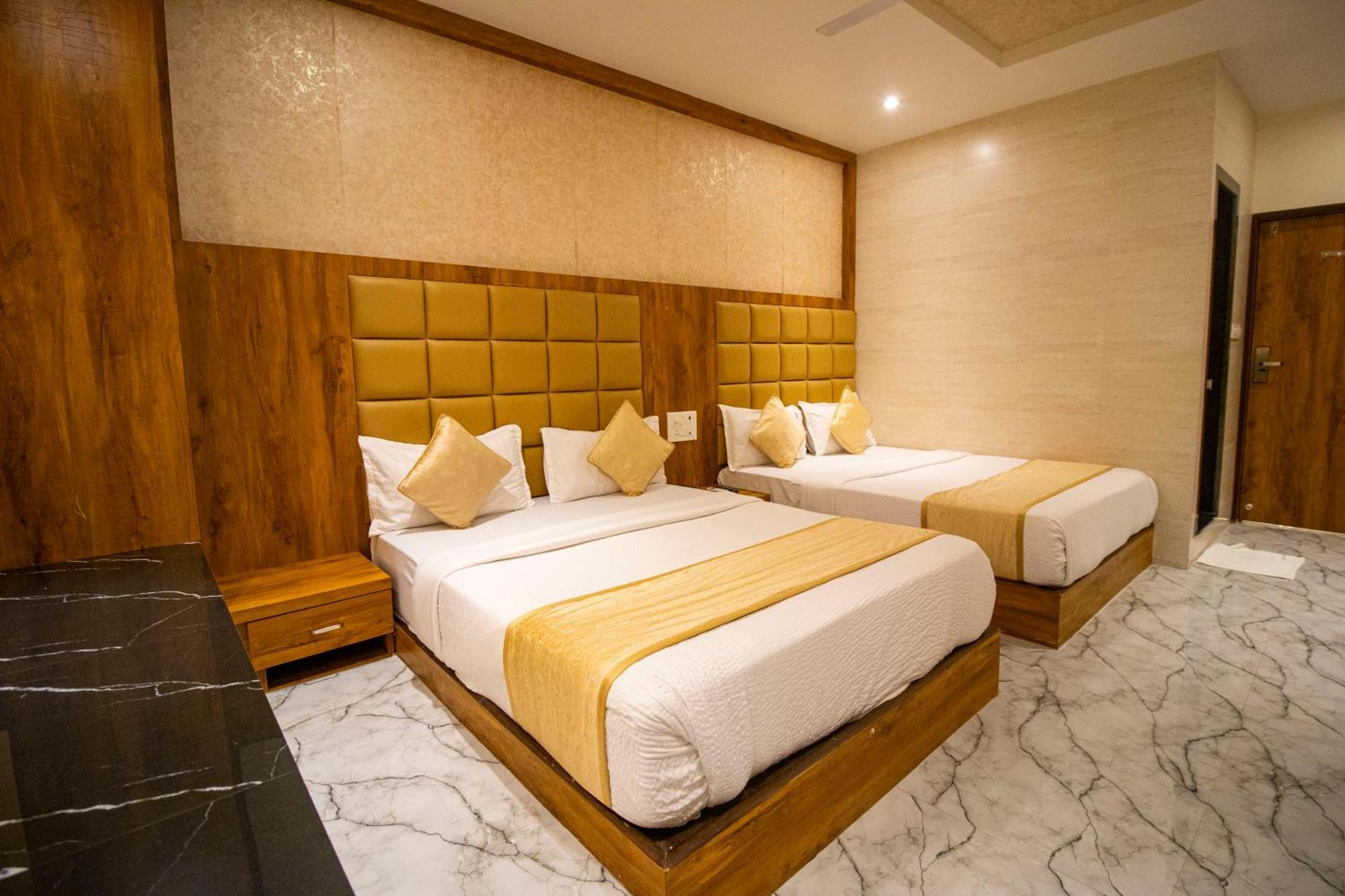 Hotel Bkc Prime - Near Us Consulate Мумбаи Экстерьер фото