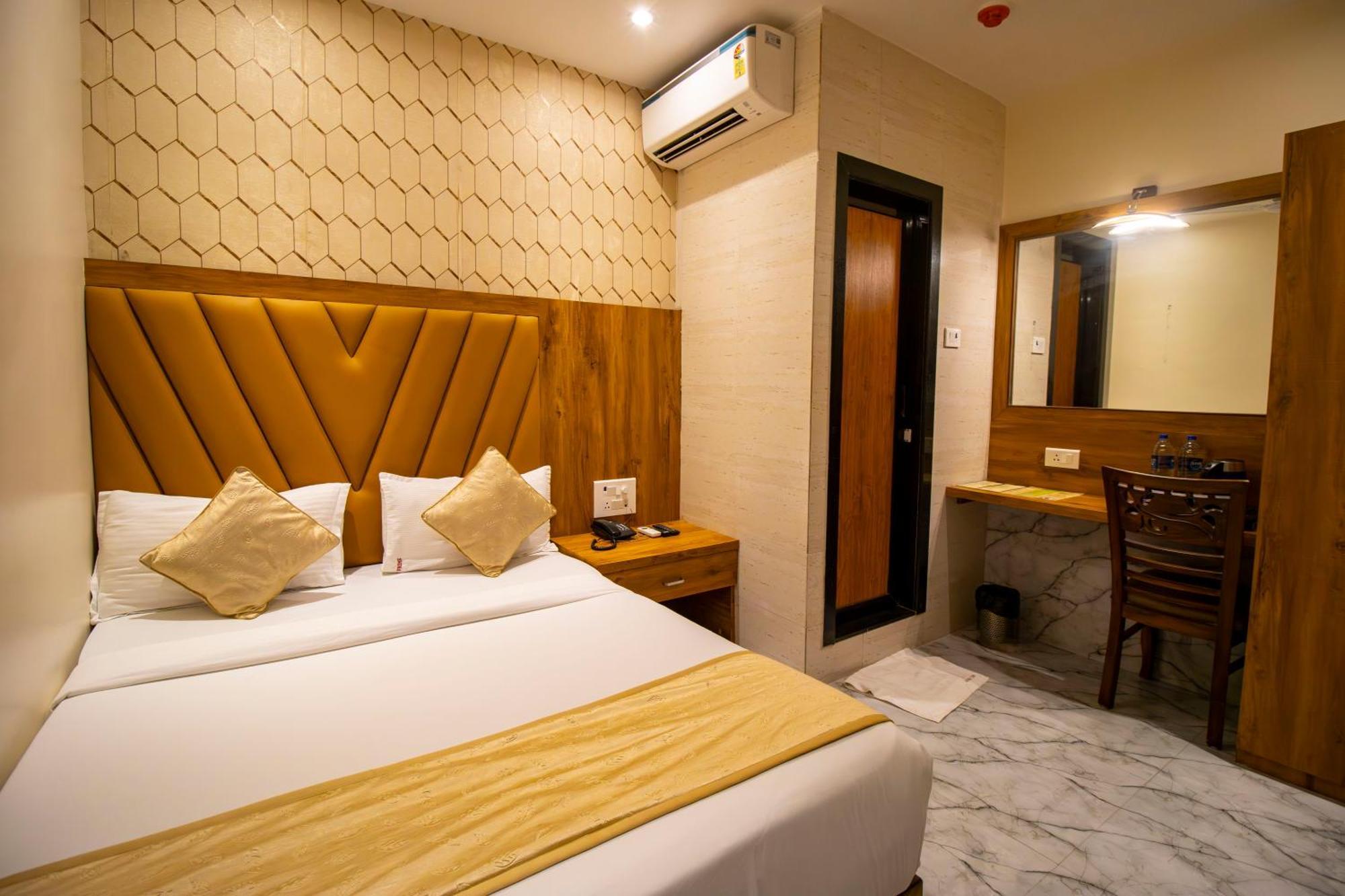 Hotel Bkc Prime - Near Us Consulate Мумбаи Экстерьер фото